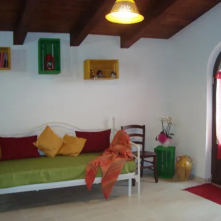 Holiday home Trulli Arcobaleno